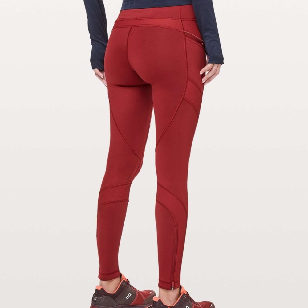 Lululemon Keep The Fleece Tight *28"
Dark Sport Red
